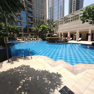 lux-bnb-studio-downtown-blvd-views.sharjah-hotels.com/